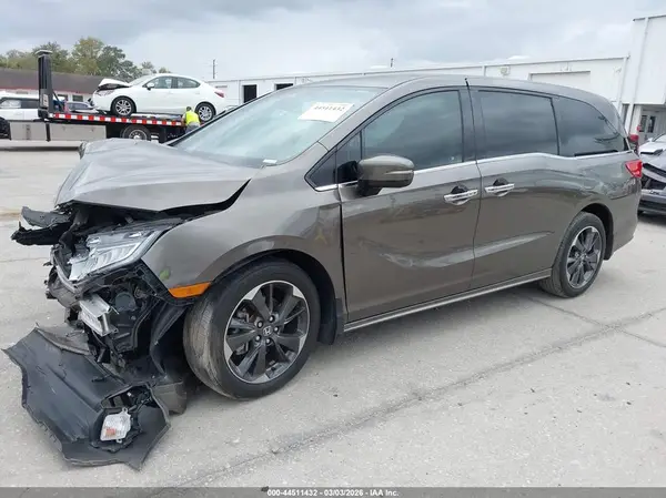 5FNRL6H96PB034329 2023 HONDA ODYSSEY - Image 2