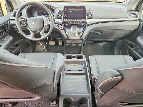 5FNRL6H96RB054275 2024 HONDA ODYSSEY - Image 8
