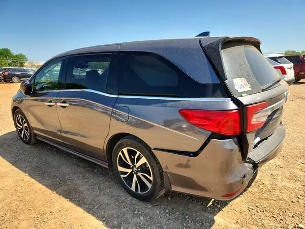 5FNRL6H97JB003503 2018 HONDA ODYSSEY - Image 2