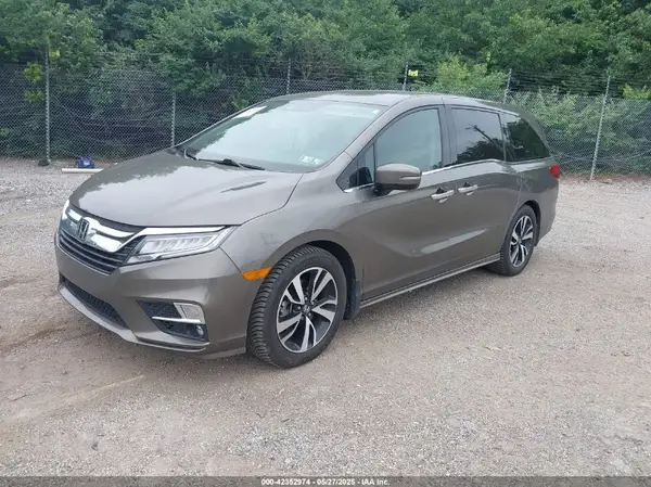 5FNRL6H97JB025422 2018 HONDA ODYSSEY - Image 2