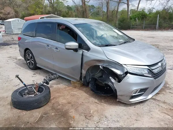 5FNRL6H97JB025887 2018 HONDA ODYSSEY - Image 1