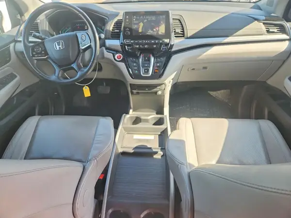 5FNRL6H97JB034170 2018 HONDA ODYSSEY - Image 8