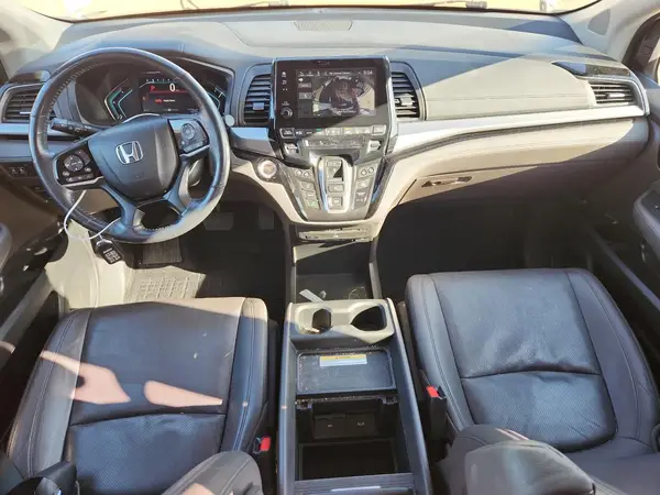 5FNRL6H97JB049011 2018 HONDA ODYSSEY - Image 8