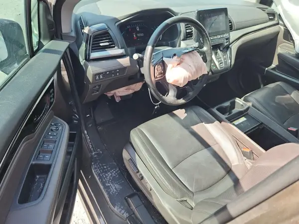5FNRL6H97JB049199 2018 HONDA ODYSSEY - Image 8