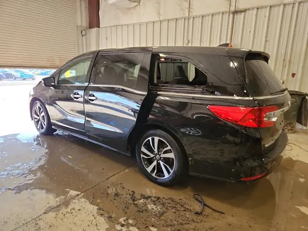5FNRL6H97JB052586 2018 HONDA ODYSSEY - Image 2