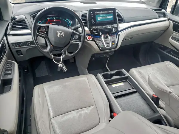 5FNRL6H97JB078444 2018 HONDA ODYSSEY - Image 8