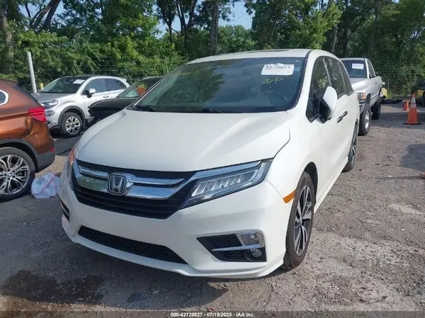 5FNRL6H97JB084759 2018 HONDA ODYSSEY - Image 2