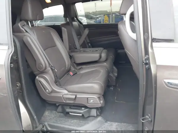5FNRL6H97KB067915 2019 HONDA ODYSSEY - Image 8