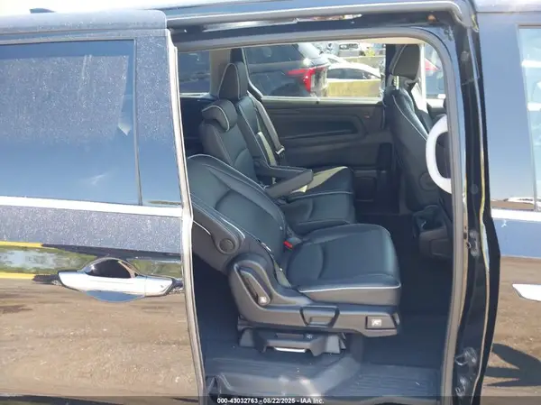 5FNRL6H97PB017653 2023 HONDA ODYSSEY - Image 8
