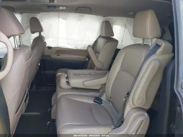 5FNRL6H98JB011545 2018 HONDA ODYSSEY - Image 8