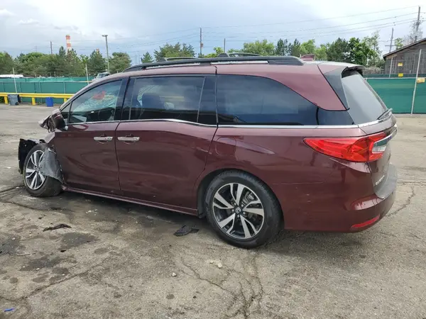 5FNRL6H98JB021864 2018 HONDA ODYSSEY - Image 2