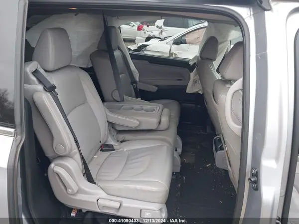 5FNRL6H98JB023680 2018 HONDA ODYSSEY - Image 8