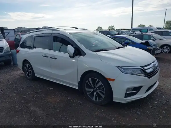 5FNRL6H98JB045078 2018 HONDA ODYSSEY - Image 1