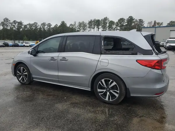 5FNRL6H98JB058364 2018 HONDA ODYSSEY - Image 2