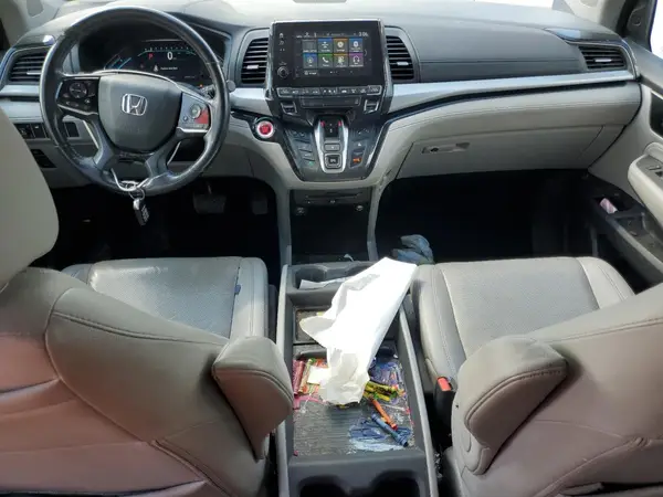 5FNRL6H98JB059756 2018 HONDA ODYSSEY - Image 8