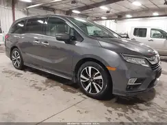 5FNRL6H98JB102590 2018 HONDA ODYSSEY