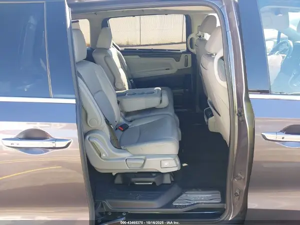 5FNRL6H98KB028959 2019 HONDA ODYSSEY - Image 8
