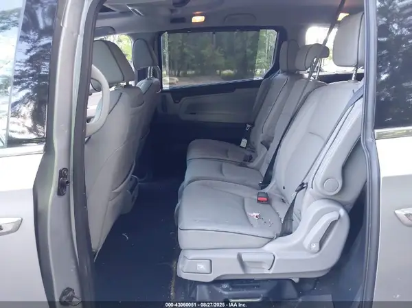 5FNRL6H98NB051744 2022 HONDA ODYSSEY - Image 8
