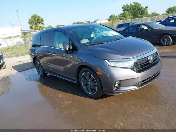 5FNRL6H98PB017788 2023 HONDA ODYSSEY - Image 1