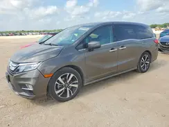 5FNRL6H99JB019685 2018 HONDA ODYSSEY