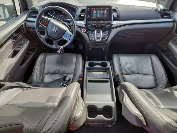 5FNRL6H99JB064478 2018 HONDA ODYSSEY - Image 8