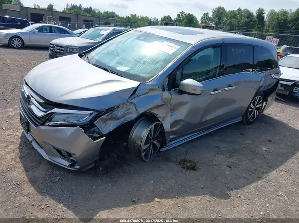 5FNRL6H99JB070314 2018 HONDA ODYSSEY - Image 2