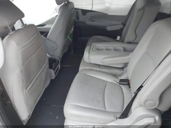 5FNRL6H99JB070314 2018 HONDA ODYSSEY - Image 8