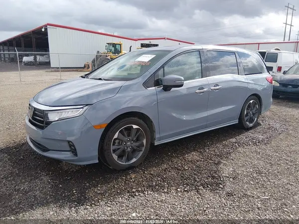 5FNRL6H99PB057166 2023 HONDA ODYSSEY - Image 2