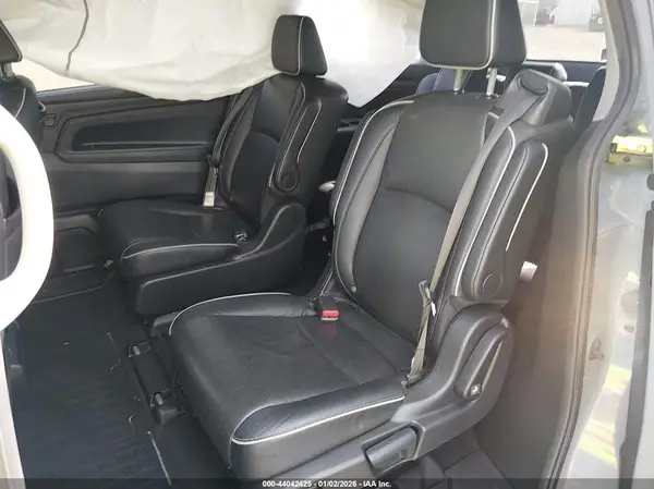 5FNRL6H99PB057166 2023 HONDA ODYSSEY - Image 8