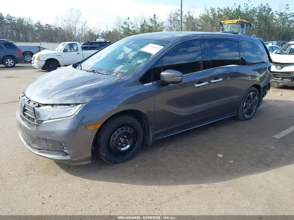 5FNRL6H99PB058432 2023 HONDA ODYSSEY - Image 2
