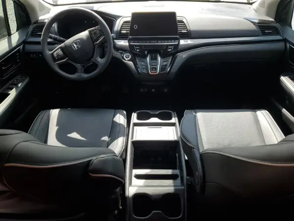 5FNRL6H99SB013967 2025 HONDA ODYSSEY - Image 8