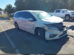 5FNRL6H9XJB000899 2018 HONDA ODYSSEY