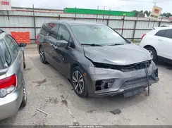 5FNRL6H9XJB005844 2018 HONDA ODYSSEY