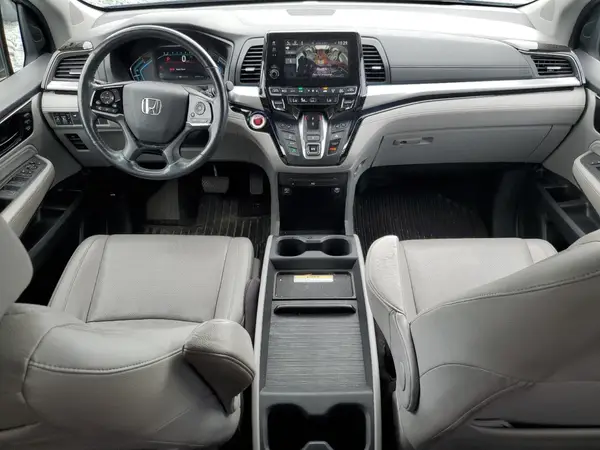 5FNRL6H9XJB039802 2018 HONDA ODYSSEY - Image 8