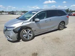 5FNRL6H9XJB048757 2018 HONDA ODYSSEY