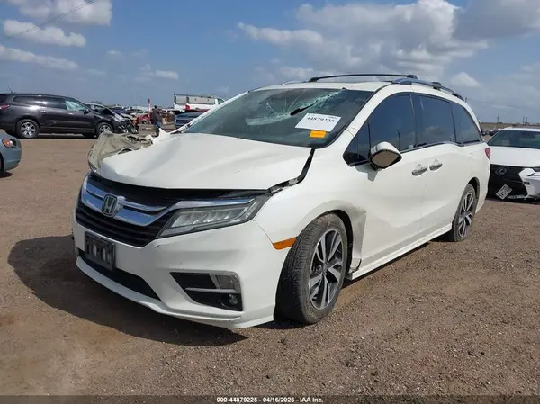 5FNRL6H9XJB065266 2018 HONDA ODYSSEY - Image 2