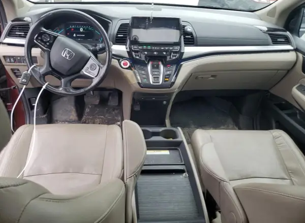5FNRL6H9XJB067552 2018 HONDA ODYSSEY - Image 8