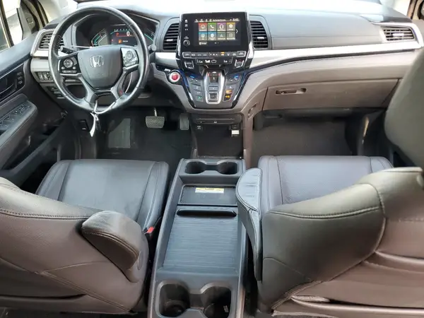 5FNRL6H9XJB068135 2018 HONDA ODYSSEY - Image 8