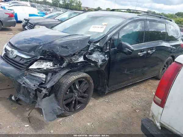 5FNRL6H9XJB081225 2018 HONDA ODYSSEY - Image 2