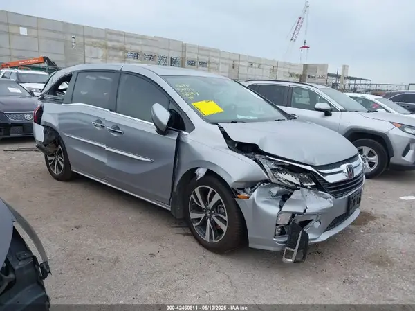 5FNRL6H9XJB087834 2018 HONDA ODYSSEY - Image 1
