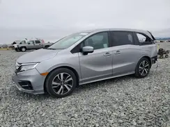 5FNRL6H9XJB096047 2018 HONDA ODYSSEY