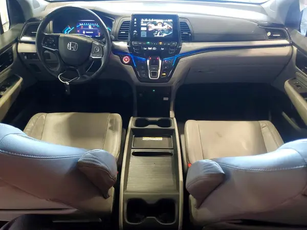 5FNRL6H9XJB099501 2018 HONDA ODYSSEY - Image 8