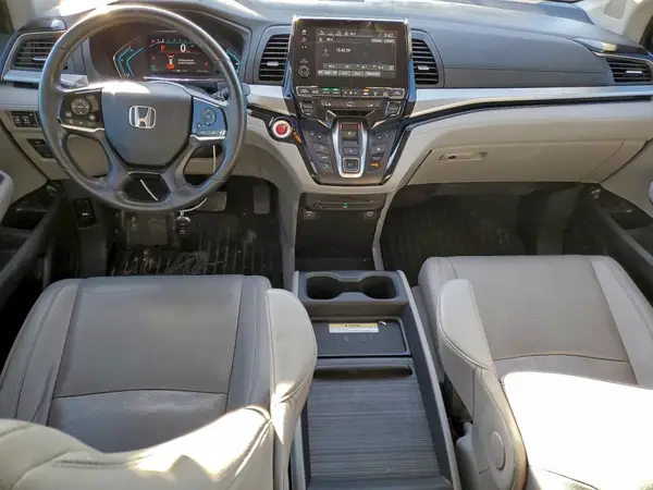 5FNRL6H9XJB101926 2018 HONDA ODYSSEY - Image 8