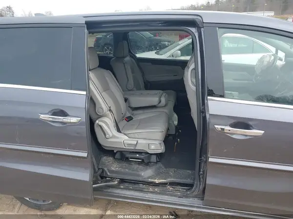 5FNRL6H9XNB023640 2022 HONDA ODYSSEY - Image 8