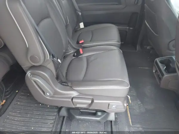 5FNRL6H9XNB042639 2022 HONDA ODYSSEY - Image 8