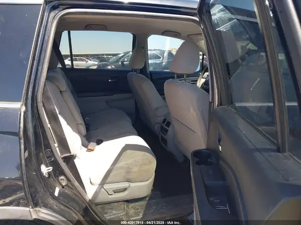 5FNYF5H10GB018702 2016 HONDA PILOT - Image 8