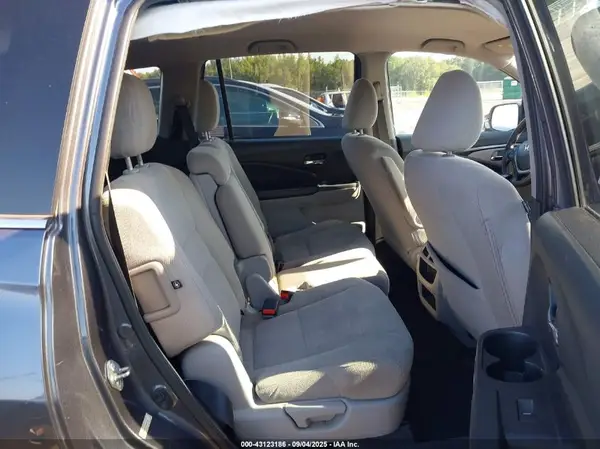 5FNYF5H10GB026766 2016 HONDA PILOT - Image 8