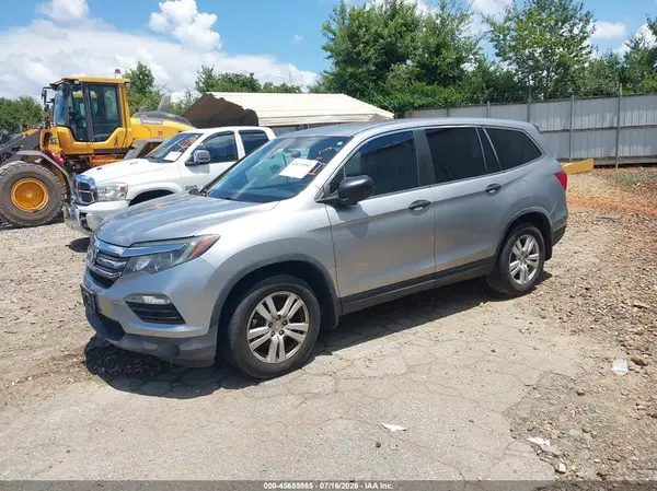 5FNYF5H10HB007572 2017 HONDA PILOT - Image 2