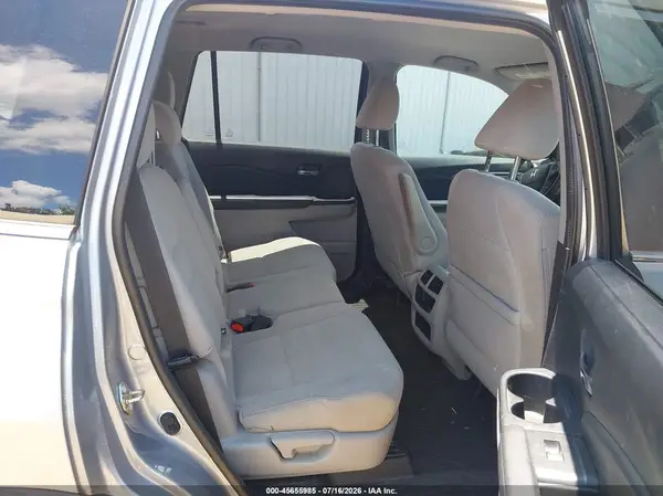5FNYF5H10HB007572 2017 HONDA PILOT - Image 8