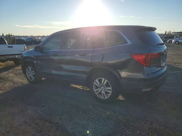 5FNYF5H11GB033323 2016 HONDA PILOT - Image 2
